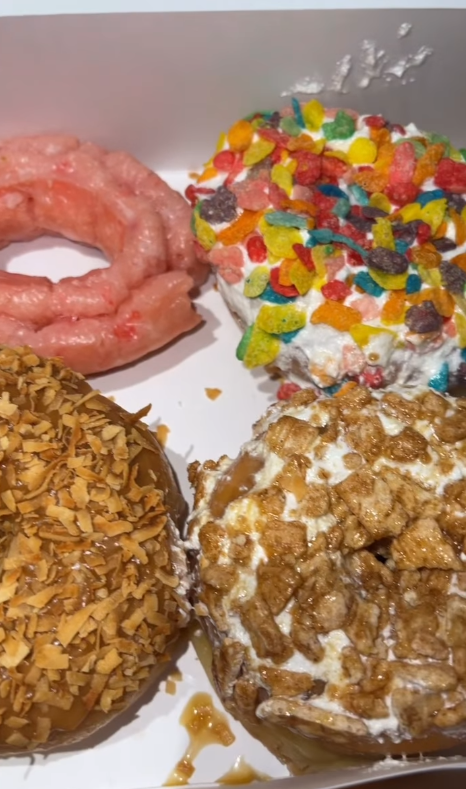 Signature donut selection